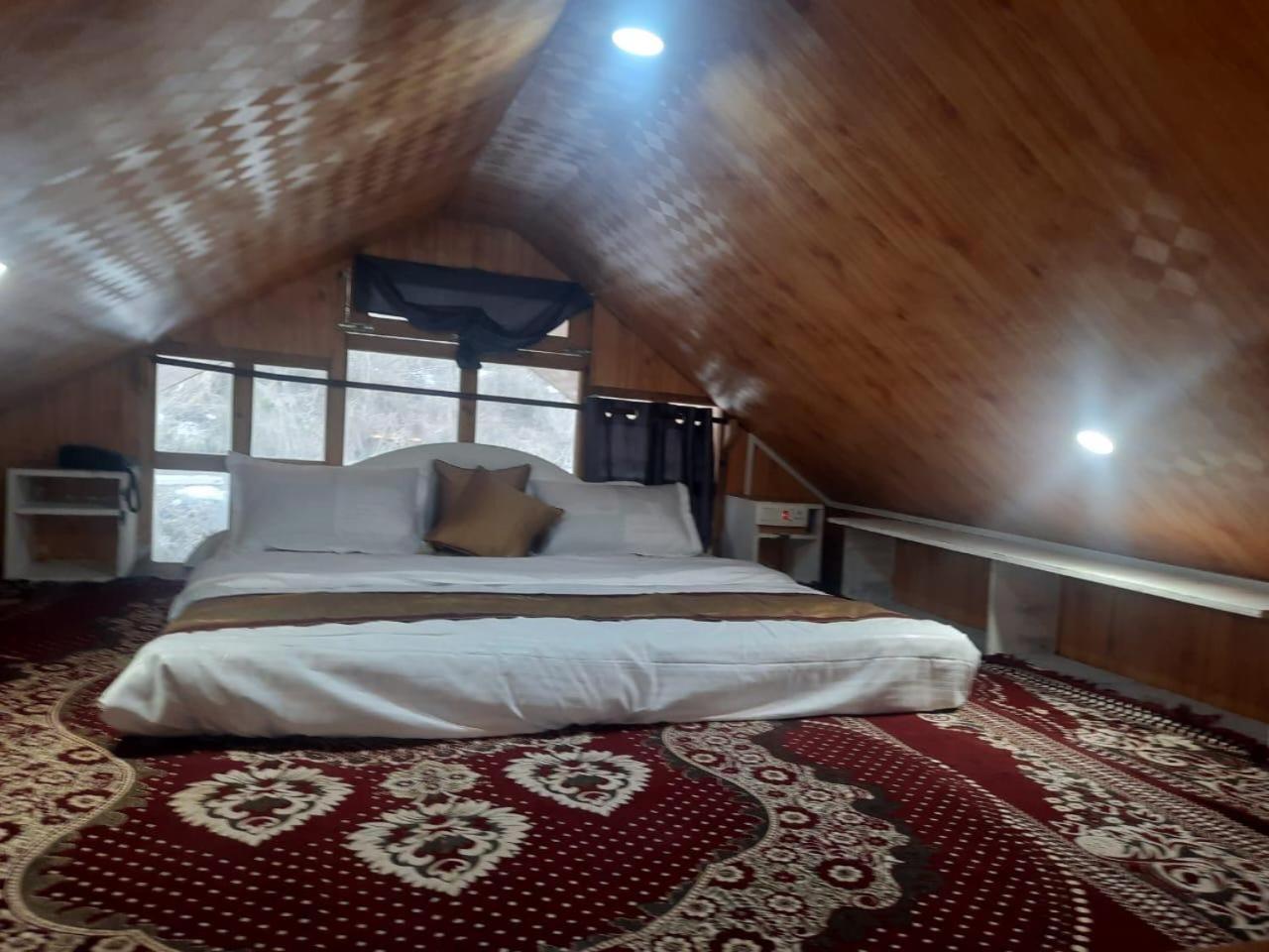 Matri Pitri Cottage Matiana Extérieur photo
