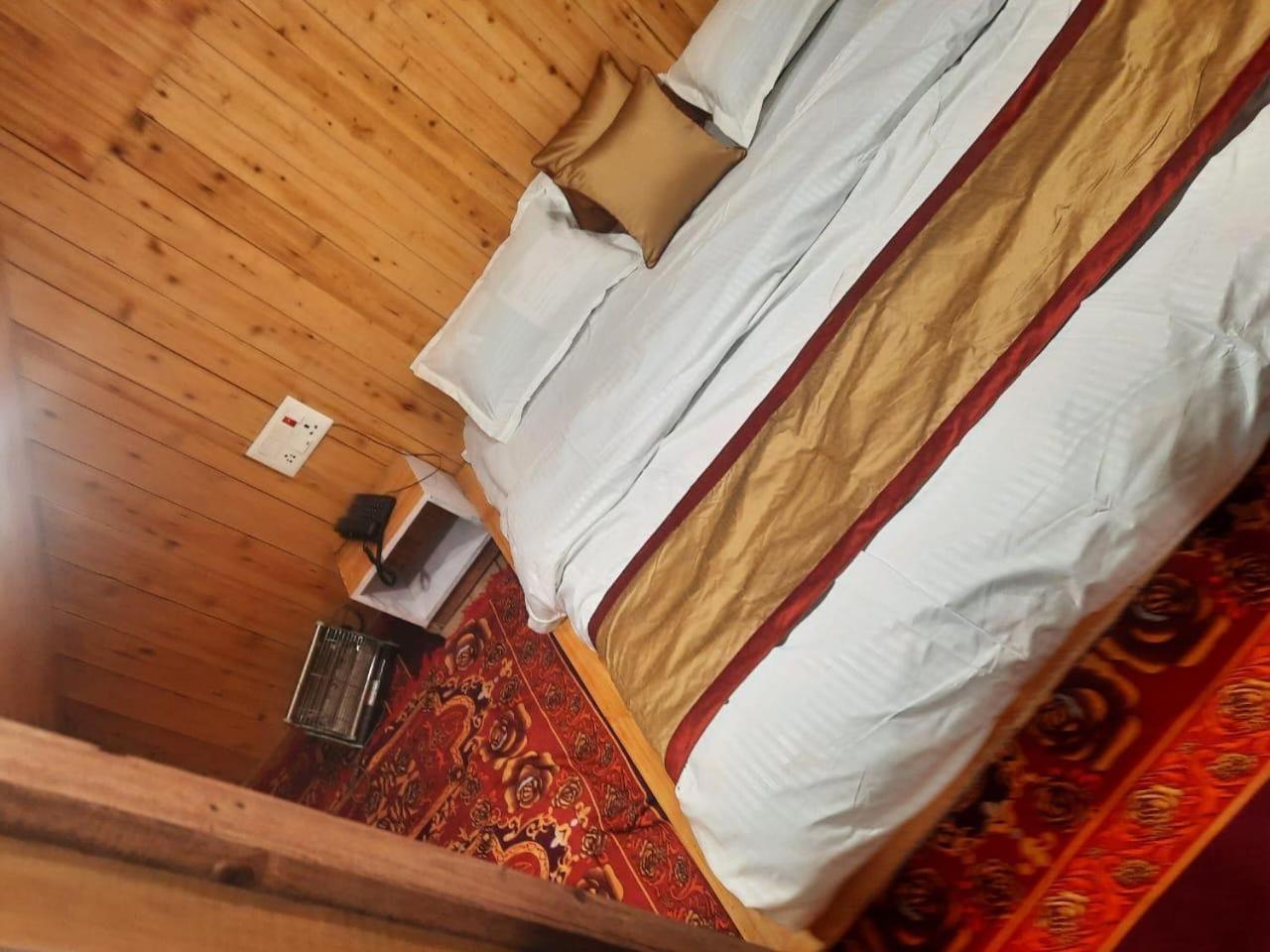 Matri Pitri Cottage Matiana Extérieur photo